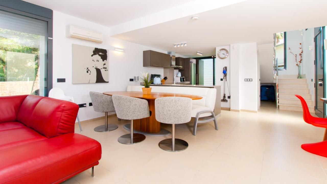 Villa Pam Beach House Playa De Muro - 200M To Beach With Hot Tub الكوذيا المظهر الخارجي الصورة