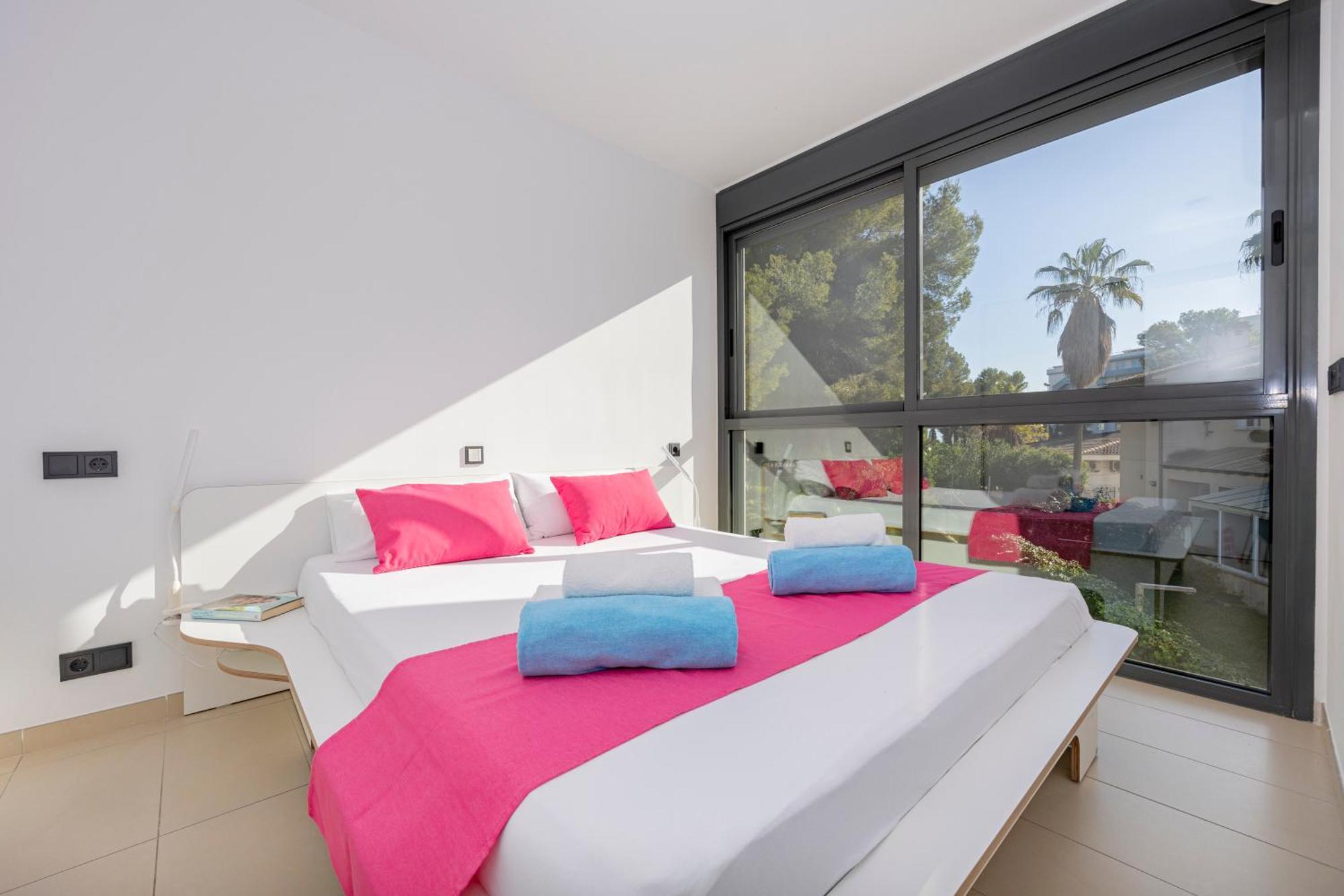 Villa Pam Beach House Playa De Muro - 200M To Beach With Hot Tub الكوذيا المظهر الخارجي الصورة